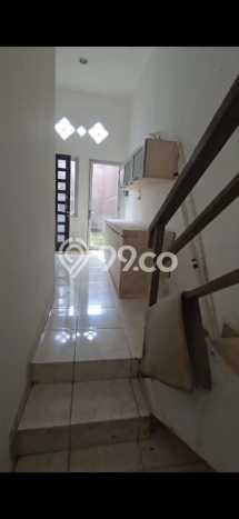 Jarang Ada! Rumah Kontrakan 4 Kamar Bagus Siap Huni mekar wangi Jarang Ada! Rumah Kontrakan 4 Kamar Bagus Siap Huni mekar wangi