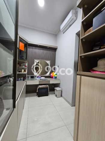 Hunian Elit LB 550m2 Siap Huni Desain Elegan di Cibaduyut, Bandung Hunian Elit LB 550m2 Siap Huni Desain Elegan di Cibaduyut, Bandung