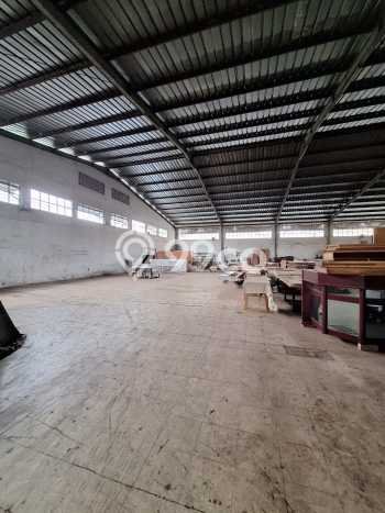 Unit Komersial Tersedia di Kopo Spesifikasi LB 1000m2 Unit Komersial Tersedia di Kopo Spesifikasi LB 1000m2