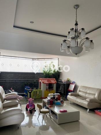 Ready to Use! Premium House LT 200m2 Desain Elegan di Bandung Kota Ready to Use! Premium House LT 200m2 Desain Elegan di Bandung Kota