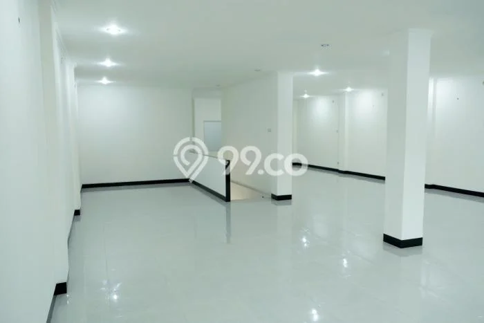 Ruko Bagus Dijual LB 448m2 Lokasi Strategis Jakarta Timur Area Cocok untuk Bisnis Ruko Bagus Dijual LB 448m2 Lokasi Strategis Jakarta Timur Area Cocok untuk Bisnis