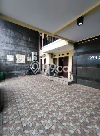 Rumah Bagus Siap Pakai Di Tebet Luas 350m2 Lokasi Strategis Rumah Bagus Siap Pakai Di Tebet Luas 350m2 Lokasi Strategis