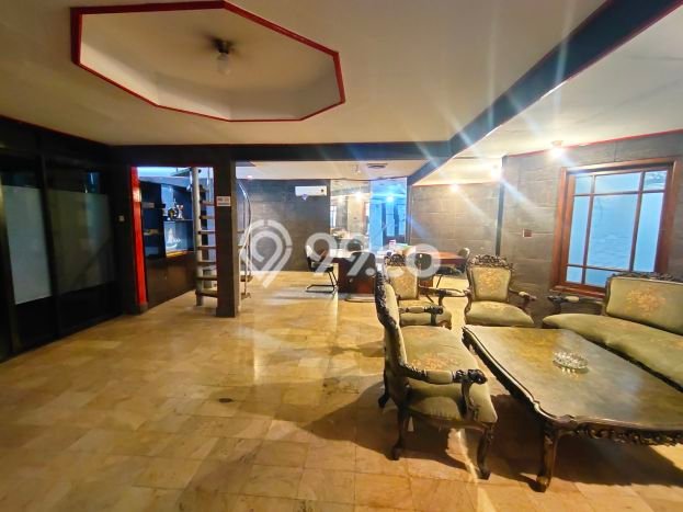 Rumah Eksklusif Siap Huni LT 462m2 di Tebet, Jakarta Selatan Rumah Eksklusif Siap Huni LT 462m2 di Tebet, Jakarta Selatan