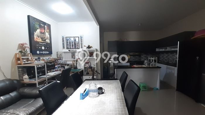 Rumah Luas Asri 4 KT Siap Huni di Terusan Buah Batu Bandung Rumah Luas Asri 4 KT Siap Huni di Terusan Buah Batu Bandung