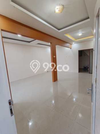 Rumah Luas Asri 4 KT Siap Pakai di Cihanjuang Bandung Rumah Luas Asri 4 KT Siap Pakai di Cihanjuang Bandung