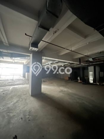 Kantor Area Bisnis di Warung Buncit, Luas 3230m², Jalan Utama Kantor Area Bisnis di Warung Buncit, Luas 3230m², Jalan Utama