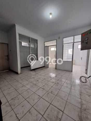 Ruko di Rawa Buaya, Luas 270m², Kawasan Bisnis, Strategis Ruko di Rawa Buaya, Luas 270m², Kawasan Bisnis, Strategis
