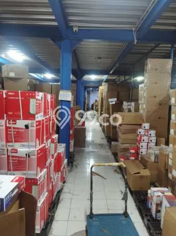 Gudang Premium Kawasan Kalideres, Luas 660m², Posisi Jalan Utama Gudang Premium Kawasan Kalideres, Luas 660m², Posisi Jalan Utama