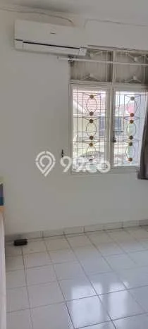 Lokasi terbaik! Rumah siap pakai dikontrakkan di Cengkareng Barat LB 46m2 Lokasi terbaik! Rumah siap pakai dikontrakkan di Cengkareng Barat LB 46m2