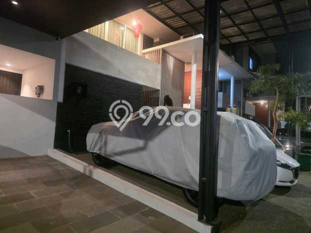 Jual Rumah Mewah Megah Dengan View Cantik di Pegadungan, Jakarta Barat Jual Rumah Mewah Megah Dengan View Cantik di Pegadungan, Jakarta Barat