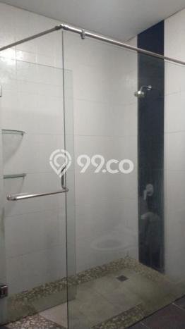 Disewakan! Rumah 4 Kamar Tidur &
3 Kamar Mandi di Pegadungan, Jakarta Barat Disewakan! Rumah 4 Kamar Tidur &
3 Kamar Mandi di Pegadungan, Jakarta Barat