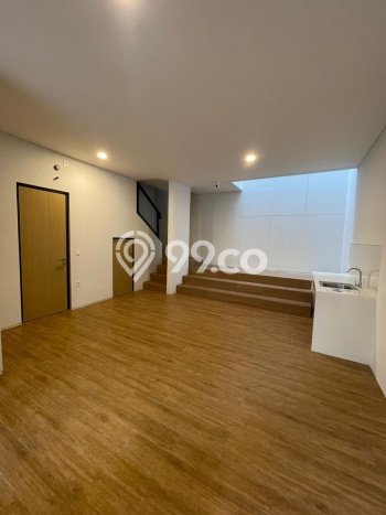 Disewakan! Rumah 3 Kamar Tidur &
3 Kamar Mandi di BSD City, Tangerang Disewakan! Rumah 3 Kamar Tidur &
3 Kamar Mandi di BSD City, Tangerang