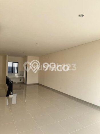 Unit Ruko Disewakan di Gading Serpong di Area Ramai & Strategis Unit Ruko Disewakan di Gading Serpong di Area Ramai & Strategis
