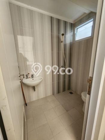 Jarang Ada! Rumah Kontrakan 2 Kamar Nyaman Siap Huni Summarecon Serpong Jarang Ada! Rumah Kontrakan 2 Kamar Nyaman Siap Huni Summarecon Serpong