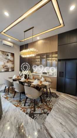 Rumah Mewah LB 208m2 Siap Pakai Desain Elegan di Gading Serpong, Tangerang Rumah Mewah LB 208m2 Siap Pakai Desain Elegan di Gading Serpong, Tangerang