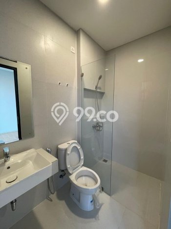 Disewakan! Rumah 3 Kamar Tidur &
3 Kamar Mandi di BSD City, Tangerang Disewakan! Rumah 3 Kamar Tidur &
3 Kamar Mandi di BSD City, Tangerang