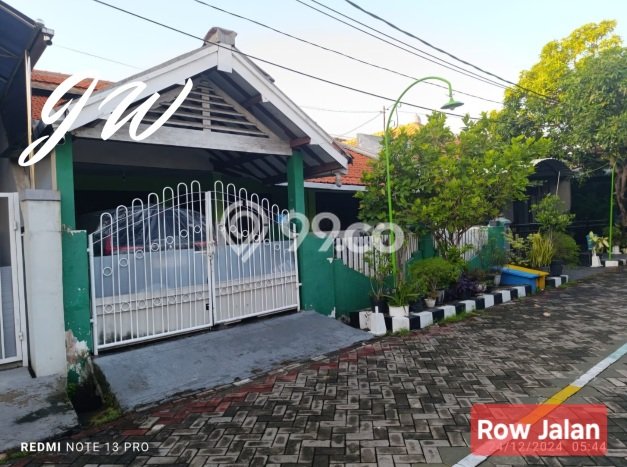 Dijual Rumah Minimalis Bagus Punya 5 KT di Rungkut Surabaya SHM Dijual Rumah Minimalis Bagus Punya 5 KT di Rungkut Surabaya SHM