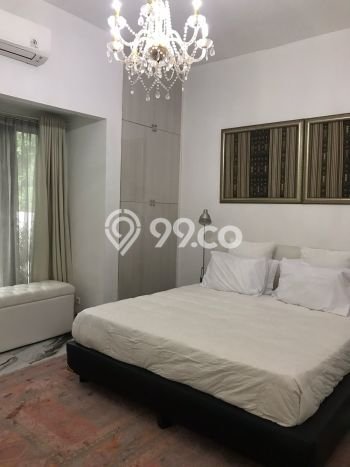 Rumah Disewakan Jakarta Selatan LT 100m2 LB 350m2 Kawasan Pondok Indah Rumah Disewakan Jakarta Selatan LT 100m2 LB 350m2 Kawasan Pondok Indah