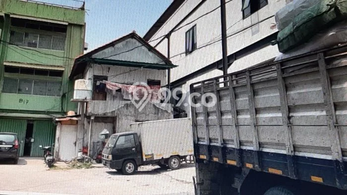 Gudang Dijual di Jakarta Barat LT 1299m2 & LB 975m2 Lokasi Terbaik! Gudang Dijual di Jakarta Barat LT 1299m2 & LB 975m2 Lokasi Terbaik!