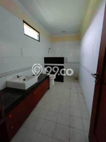 Rumah 5 KT 5 KM di Lokasi Strategis Batununggal, Bandung Rumah 5 KT 5 KM di Lokasi Strategis Batununggal, Bandung