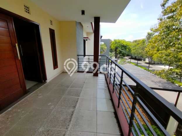 Rumah 5 KT 5 KM di Lokasi Strategis Batununggal, Bandung Rumah 5 KT 5 KM di Lokasi Strategis Batununggal, Bandung