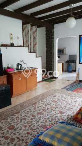 For Sale! Luxury House LT 507m2 Desain Modern di Lembang For Sale! Luxury House LT 507m2 Desain Modern di Lembang