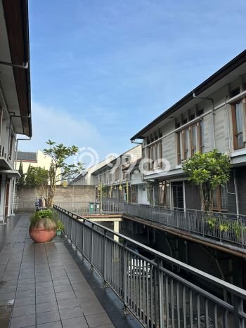 Rumah Luxury Modern Siap Huni di Gunung Batu Bandung Rumah Luxury Modern Siap Huni di Gunung Batu Bandung
