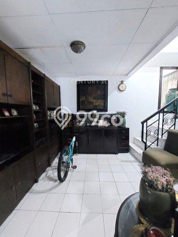 Rumah Modern 2 KT di Bintaro Tangerang Selatan Rumah Modern 2 KT di Bintaro Tangerang Selatan
