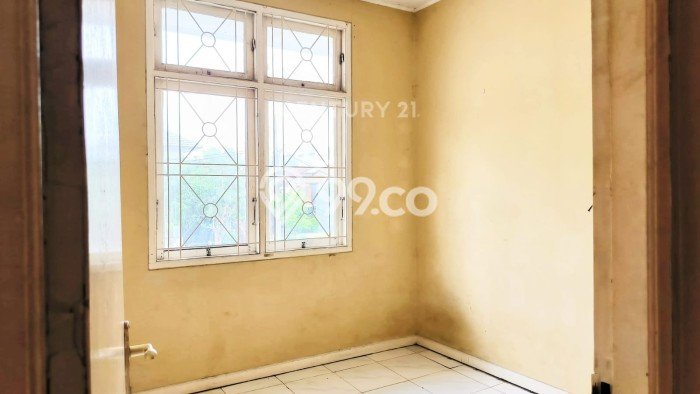 Jual Rumah Mewah Megah Dengan View Cantik di Bintaro, Tangerang Selatan Jual Rumah Mewah Megah Dengan View Cantik di Bintaro, Tangerang Selatan