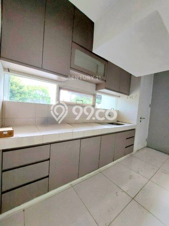 Dijual Rumah Luas Megah Dengan View Cantik di Bintaro, Tangerang Selatan Dijual Rumah Luas Megah Dengan View Cantik di Bintaro, Tangerang Selatan