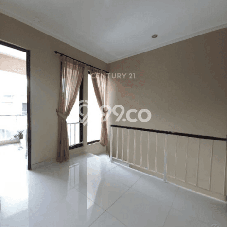 Hunian Elit LB 161m2 Siap Huni Desain Elegan di Bintaro, Tangerang Selatan Hunian Elit LB 161m2 Siap Huni Desain Elegan di Bintaro, Tangerang Selatan