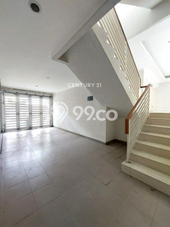 Rumah Luxury Modern Tanpa Renovasi di Bintaro Tangerang Selatan Rumah Luxury Modern Tanpa Renovasi di Bintaro Tangerang Selatan