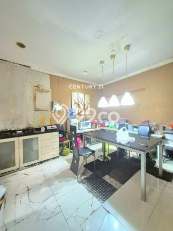 Jual Rumah Mewah Elegan Dengan View Cantik di Bintaro, Tangerang Selatan Jual Rumah Mewah Elegan Dengan View Cantik di Bintaro, Tangerang Selatan