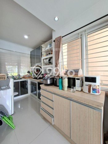 For Sale Rumah 2 Kamar Lokasi Strategis Nyaman dan Strategis di Ciputat For Sale Rumah 2 Kamar Lokasi Strategis Nyaman dan Strategis di Ciputat