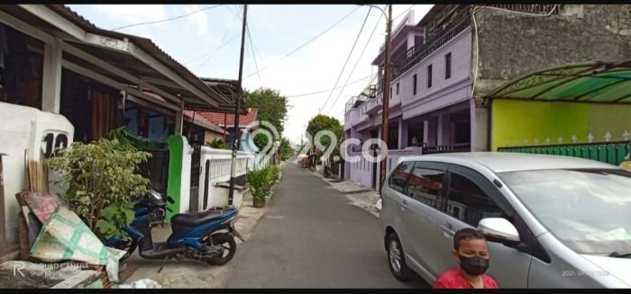 Kesempatan Memiliki Rumah 3 Kamar Tidur dan 3 Kamar Mandi di Lokasi Strategis Ulujami, Jakarta Selatan Kesempatan Memiliki Rumah 3 Kamar Tidur dan 3 Kamar Mandi di Lokasi Strategis Ulujami, Jakarta Selatan