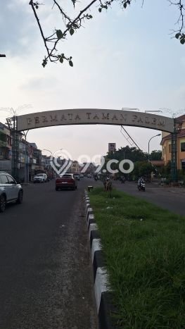 Ruko di Taman Palem, Luas 110m², Pusat Bisnis, Jalan Utama Ruko di Taman Palem, Luas 110m², Pusat Bisnis, Jalan Utama