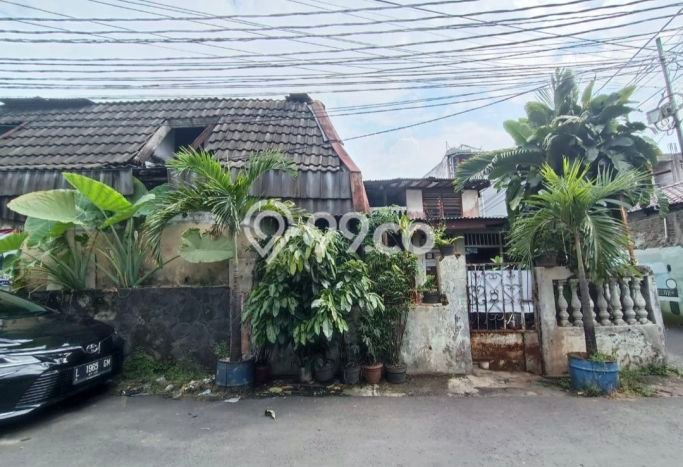 Rumah LT 236m² / LB 200m² Fasilitas Jogging Track di Kebayoran Lama, Jakarta Selatan Rumah LT 236m² / LB 200m² Fasilitas Jogging Track di Kebayoran Lama, Jakarta Selatan