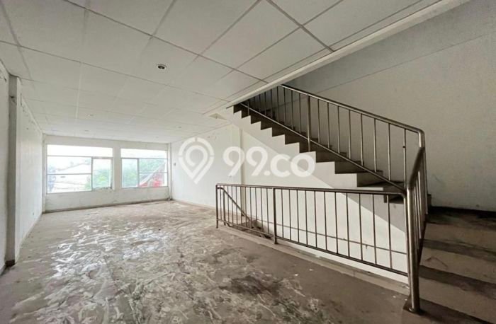 Ruko Bagus Dijual LB 516m2 Lokasi Strategis Jakarta Selatan Area Cocok untuk Bisnis Ruko Bagus Dijual LB 516m2 Lokasi Strategis Jakarta Selatan Area Cocok untuk Bisnis