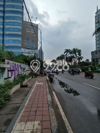 Rumah Terawat di Sunter, Jakarta Utara, Luas 543m² LB 750m² HARGA MENARIK! Rumah Terawat di Sunter, Jakarta Utara, Luas 543m² LB 750m² HARGA MENARIK!