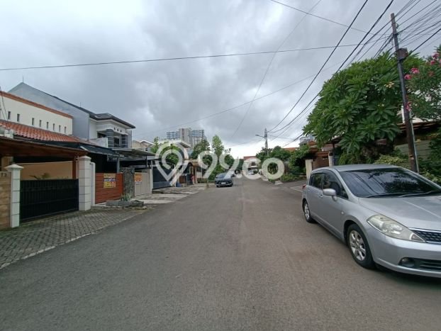 Rumah Kualitas Premium LT 170m² Akses Mudah di Jantung Kota Kebayoran Lama, Jakarta Selatan Rumah Kualitas Premium LT 170m² Akses Mudah di Jantung Kota Kebayoran Lama, Jakarta Selatan
