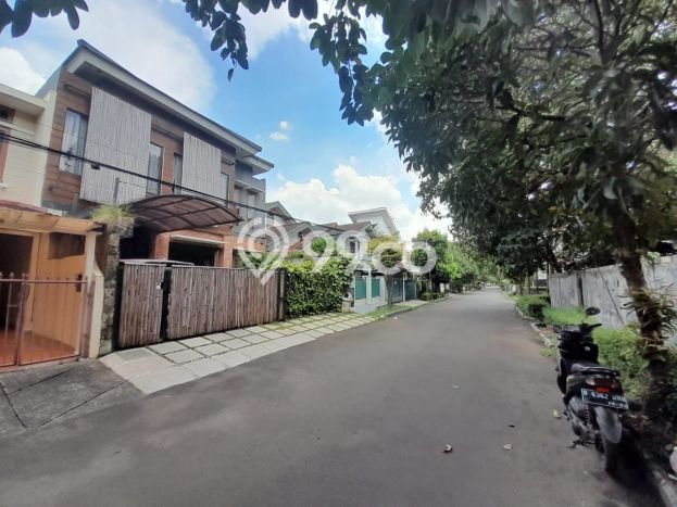 Hunian Super Mewah dengan Akses Paling Strategis di Bintaro, Tangerang Selatan Hunian Super Mewah dengan Akses Paling Strategis di Bintaro, Tangerang Selatan
