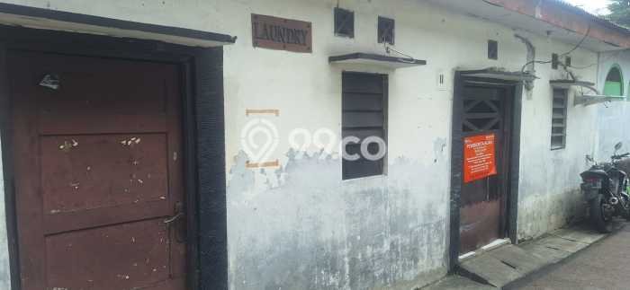 Rumah Luas Asri 4 KT Siap Pakai di Bendungan Hilir Jakarta Pusat Rumah Luas Asri 4 KT Siap Pakai di Bendungan Hilir Jakarta Pusat