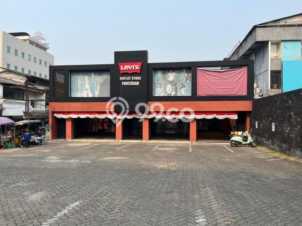 Gudang Dijual di Pasar Minggu LT 827m2, LB 550m2 untuk Investasi Gudang Dijual di Pasar Minggu LT 827m2, LB 550m2 untuk Investasi