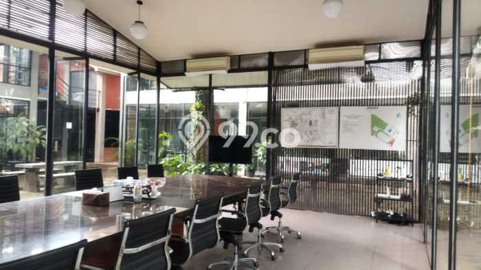 Jual Rumah Luas Megah Dengan View Cantik di Pondok Indah, Jakarta Selatan Jual Rumah Luas Megah Dengan View Cantik di Pondok Indah, Jakarta Selatan