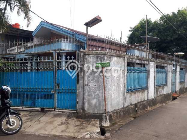 Dijual Hunian Rumah Terawat 5 KT di Meruya, Jakarta Barat Dijual Hunian Rumah Terawat 5 KT di Meruya, Jakarta Barat