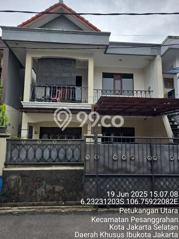 Jual Rumah Minimalis Bagus Punya 2 KT di Pesanggrahan Jakarta Selatan SHM Jual Rumah Minimalis Bagus Punya 2 KT di Pesanggrahan Jakarta Selatan SHM