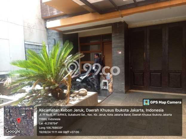 Best Deal Hunian Premium Ideal dan Luas di Kebayoran Lama, Jakarta Selatan Best Deal Hunian Premium Ideal dan Luas di Kebayoran Lama, Jakarta Selatan