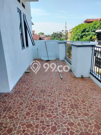 Jual Rumah Eksklusif 4 KT di Jatiwaringin, Bekasi Jual Rumah Eksklusif 4 KT di Jatiwaringin, Bekasi