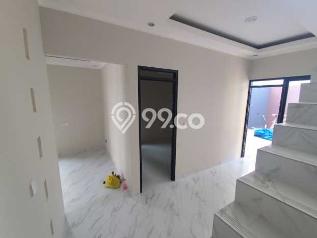 Dijual Hunian Rumah Nyaman 5 Kamar di Cikunir, Bekasi Dijual Hunian Rumah Nyaman 5 Kamar di Cikunir, Bekasi