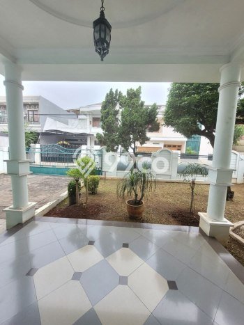 Dijual Rumah Luas Megah Dengan View Eksklusif di Pondok Kelapa, Jakarta Timur Dijual Rumah Luas Megah Dengan View Eksklusif di Pondok Kelapa, Jakarta Timur